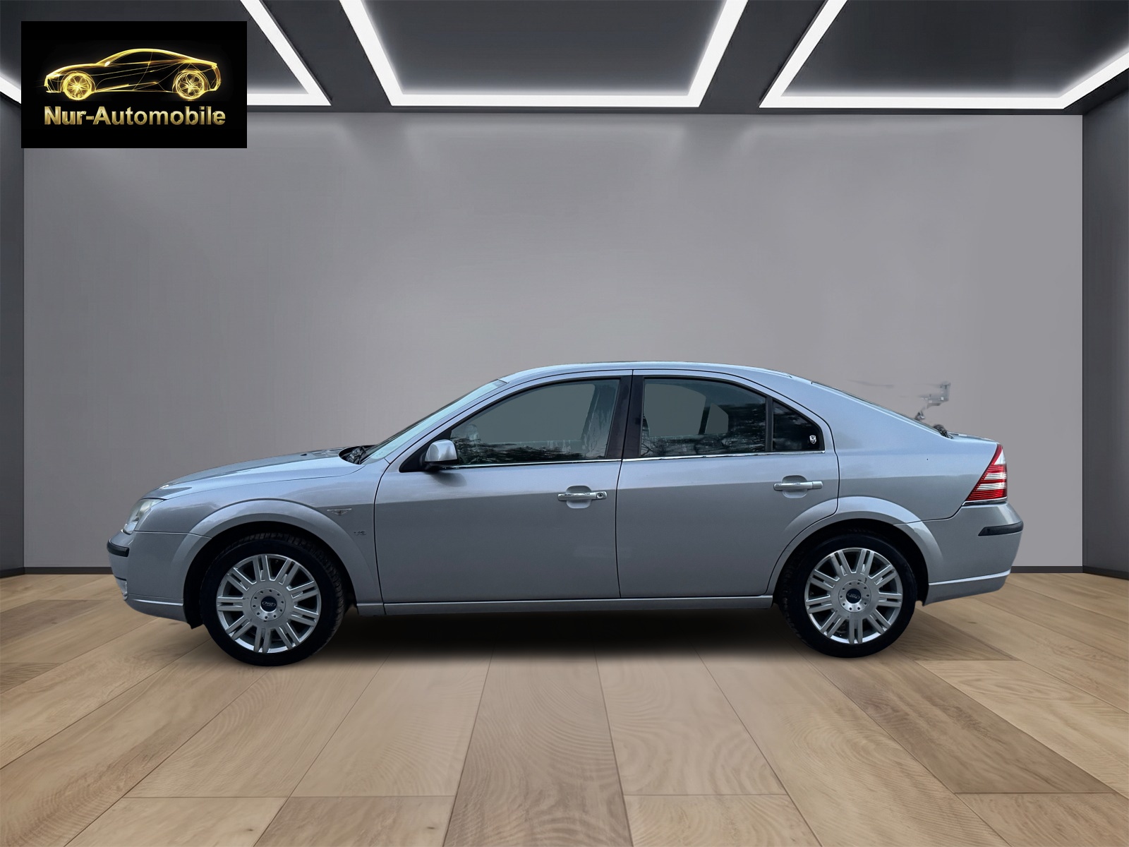 FORD Mondeo 2.5i V6-showroom-element-3
