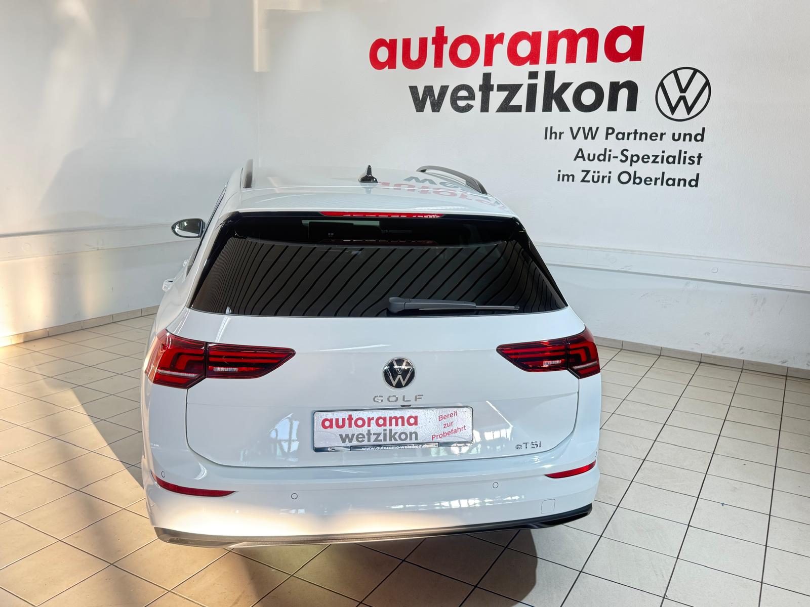 VW Golf Variant 1.5 eTSI mHEV Basis DSG-showroom-element-3