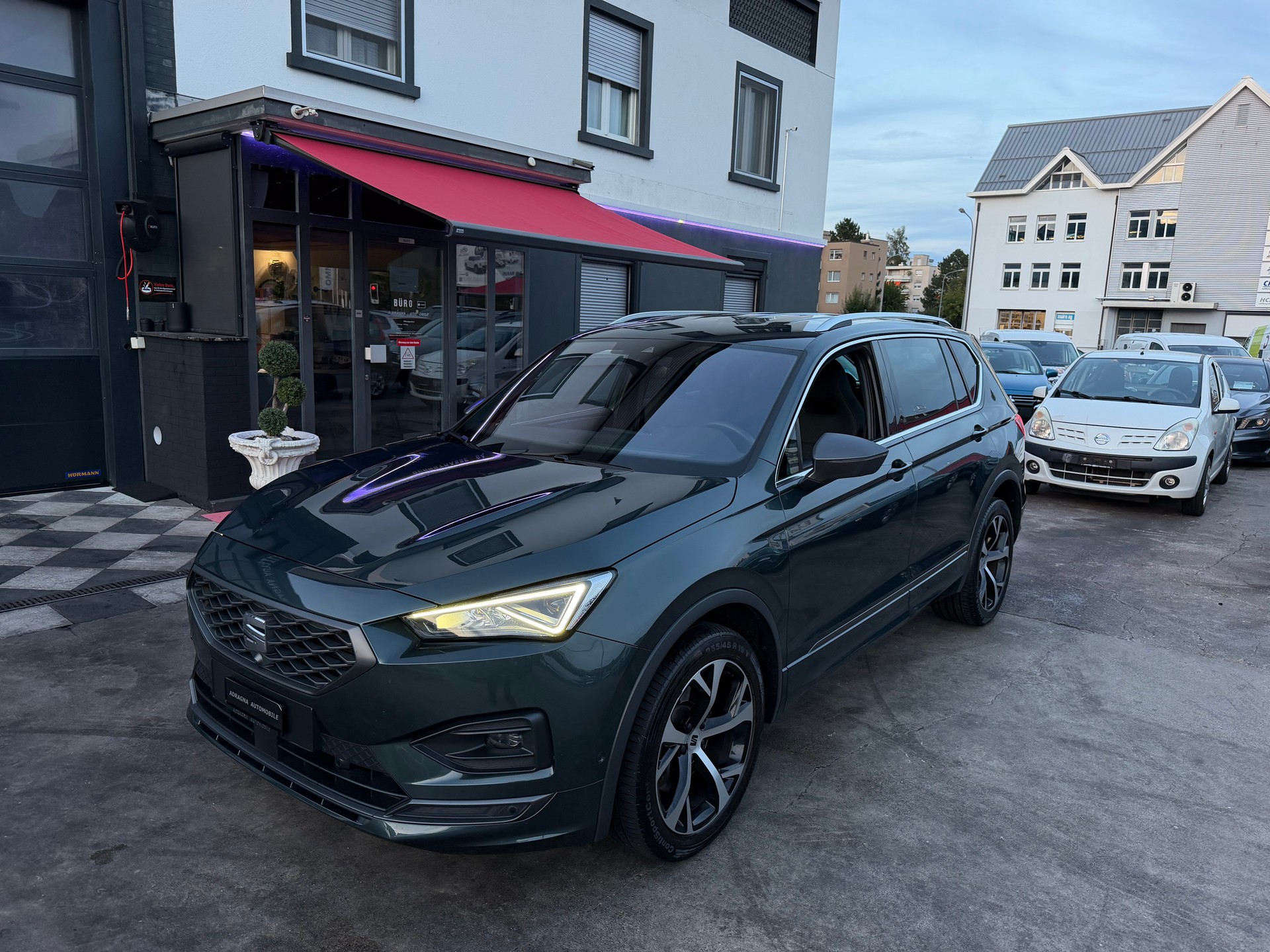 SEAT Tarraco 2.0 TDI 4Drive Hola FR DSG-showroom-element-2