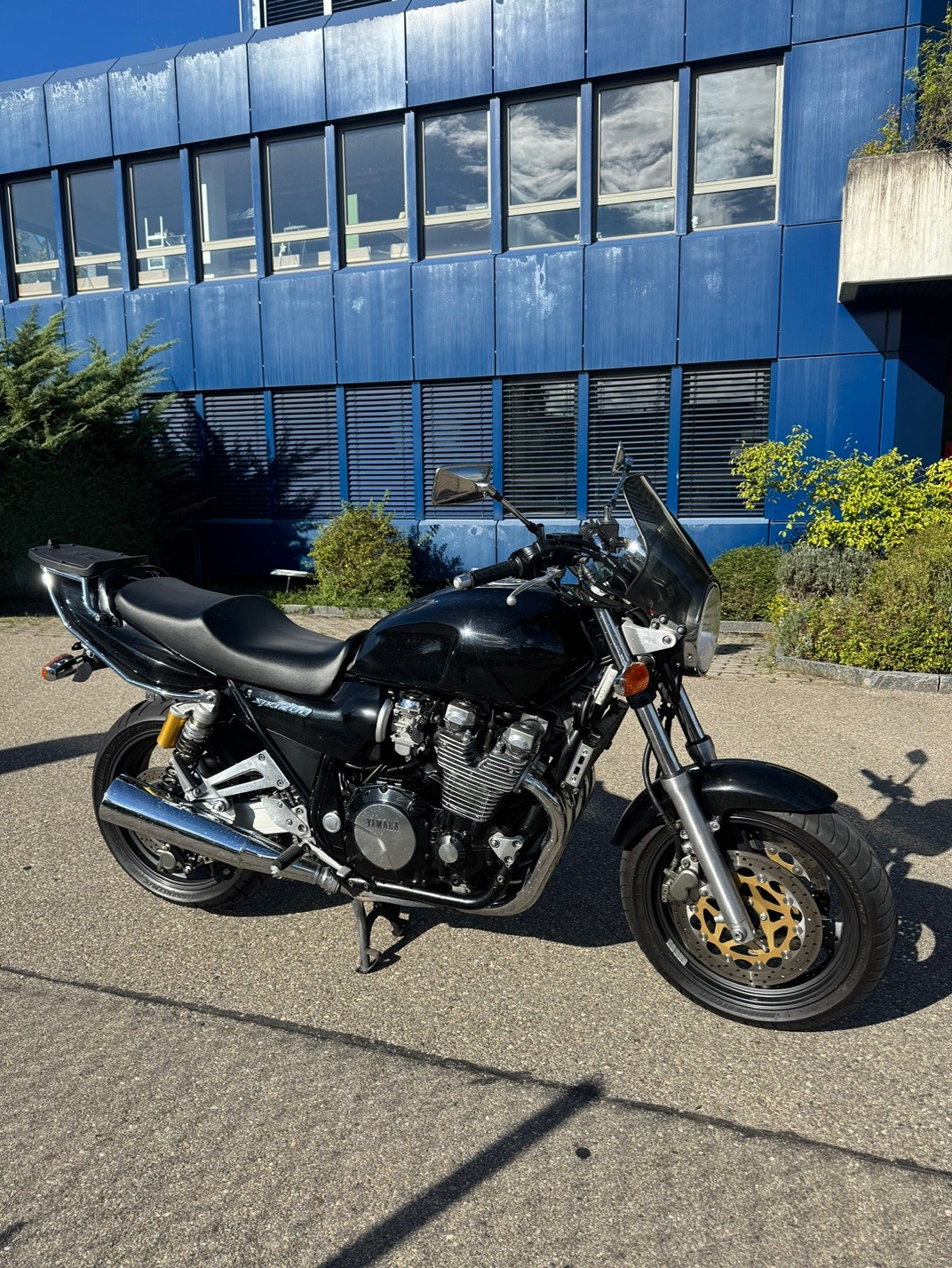 YAMAHA XJR 1200-image-6