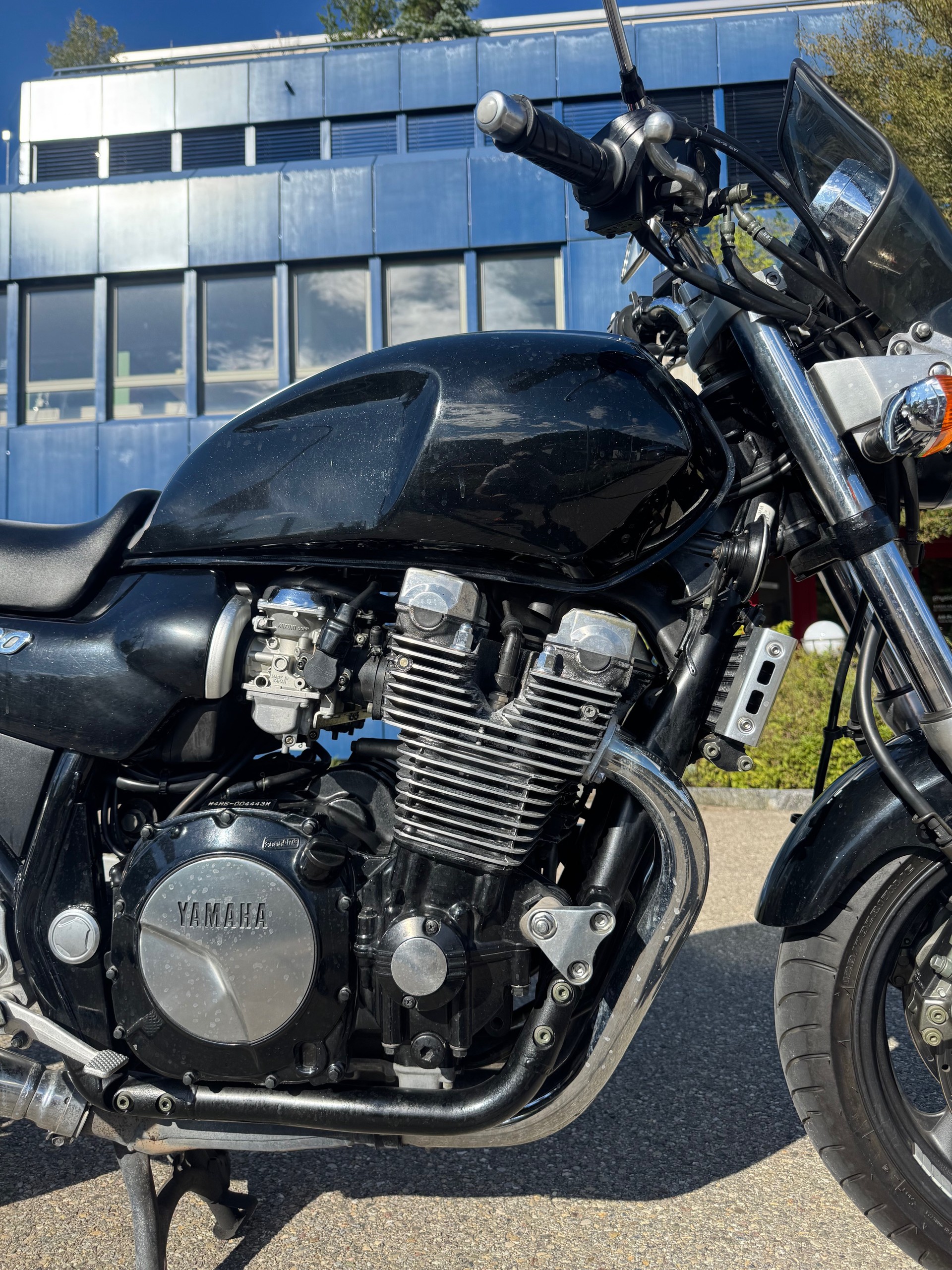 YAMAHA XJR 1200-image-10