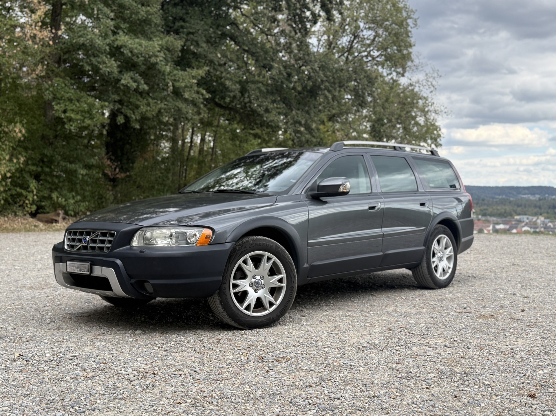 VOLVO 2.5 T Summum AWD