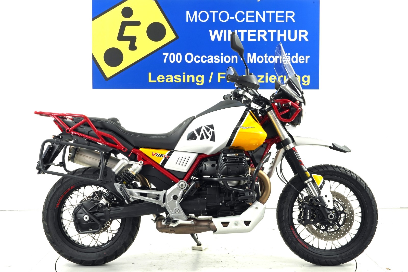 MOTO GUZZI V85 TT ABS