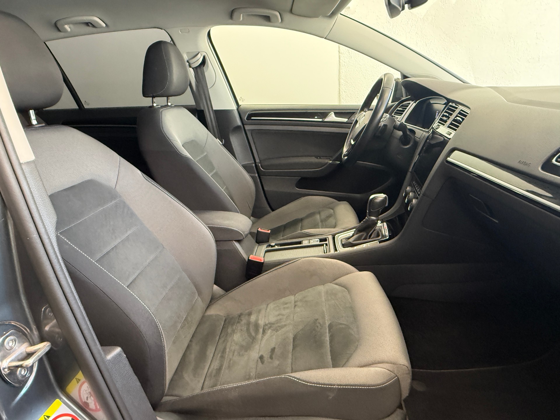 VW Golf 7.5 2.0 TDI Highline 4Motion DSG Ab 230.- pro Monat 4 Motion-image-11