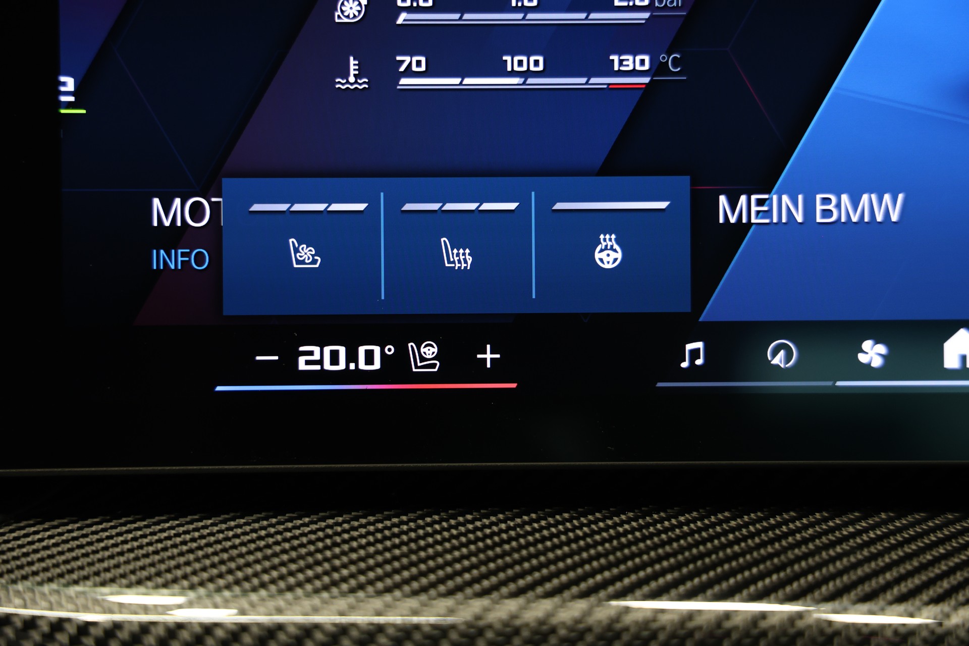 BMW M3 Touring xDrive Competition M LCI *CH-Auto*Individual-Lackierung Kreide*Carbon Exterieur+Interieur*-image-31