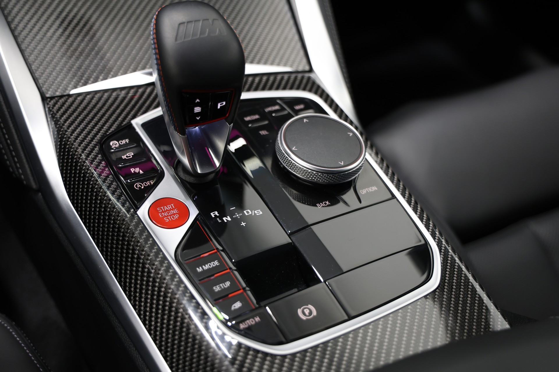 BMW M3 Touring xDrive Competition M LCI *CH-Auto*Individual-Lackierung Kreide*Carbon Exterieur+Interieur*-image-22