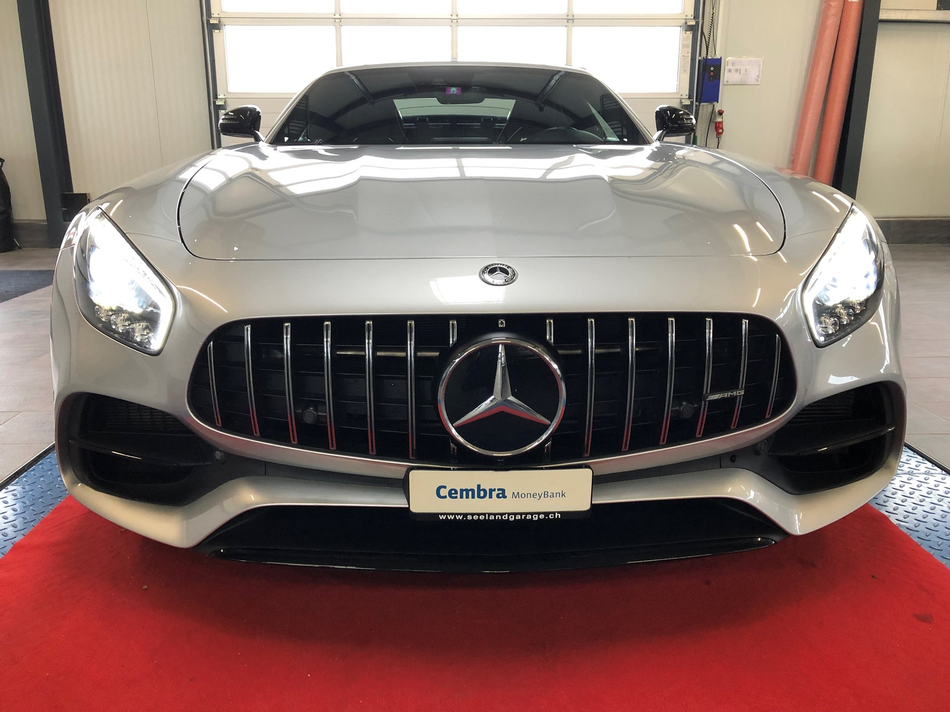 MERCEDES-BENZ AMG GT Roadster Speedshift DCT-showroom-element-3