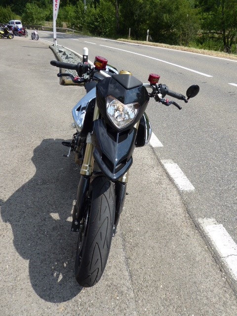 DUCATI Hypermotard 1100 Evo SP-image-1