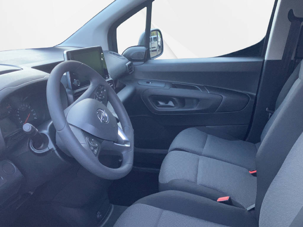 OPEL Combo-e cargo 2.4 t XL Electric-image-4