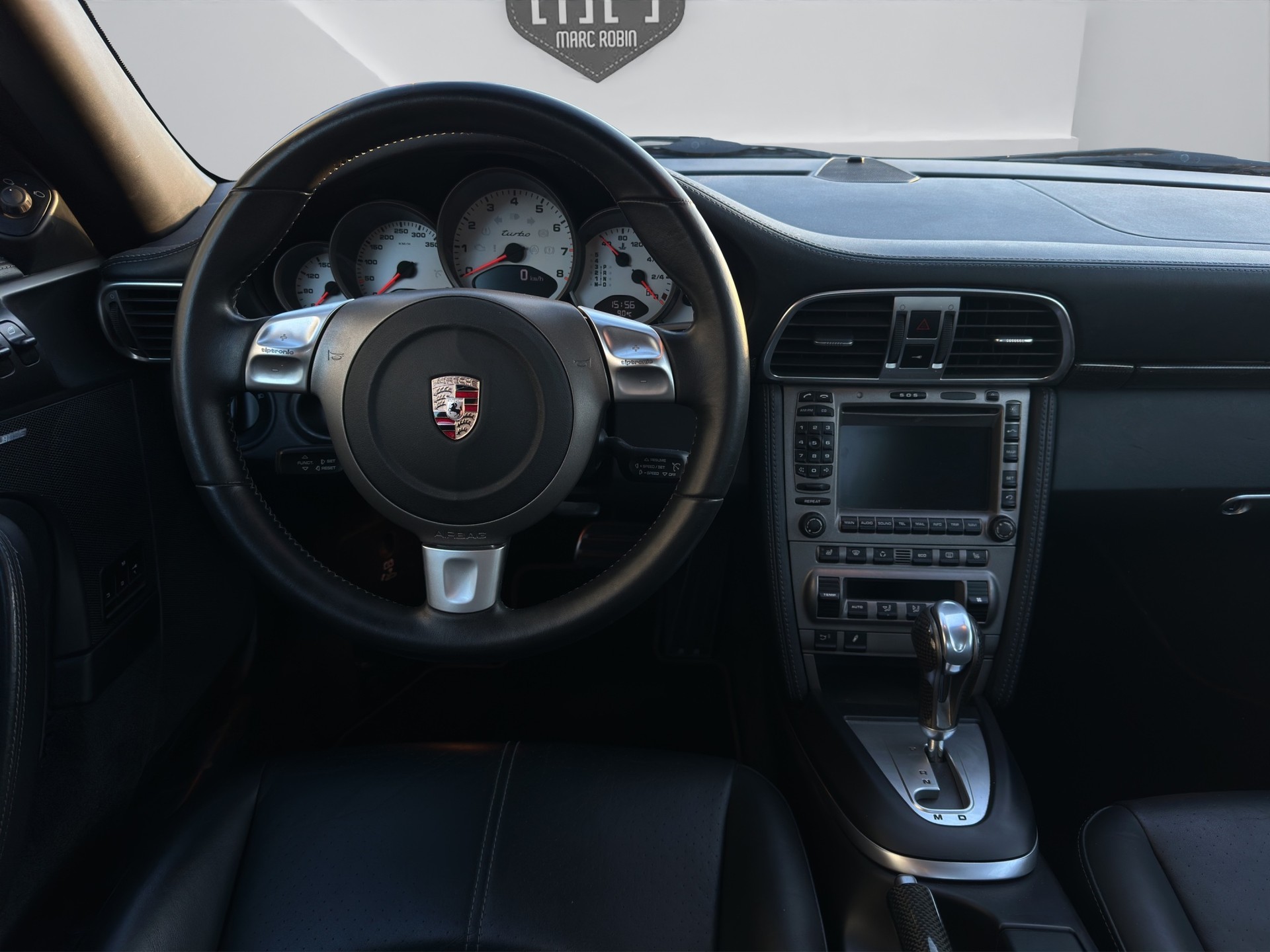 PORSCHE 911 Turbo-image-12