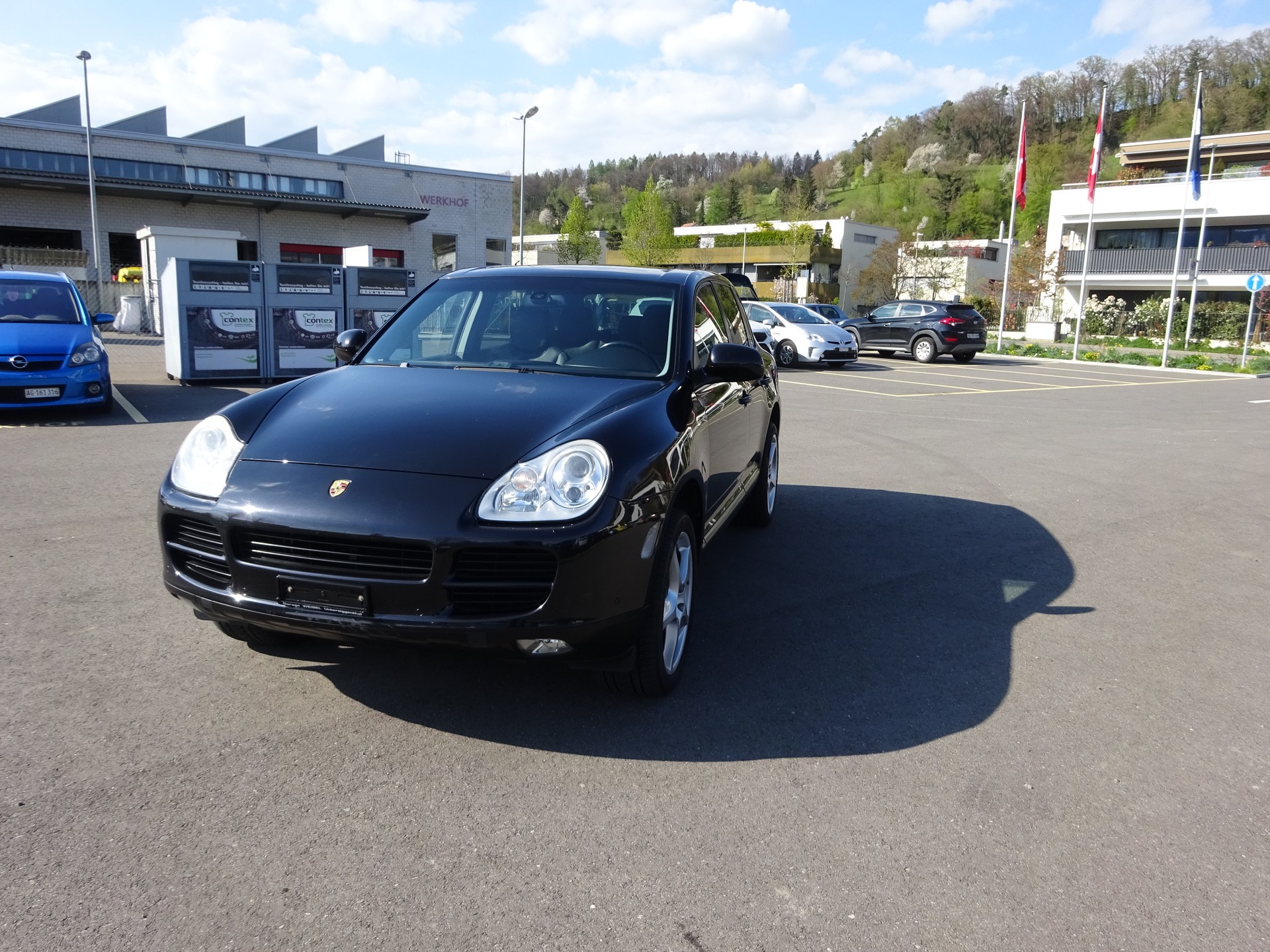 PORSCHE Cayenne S-image-1