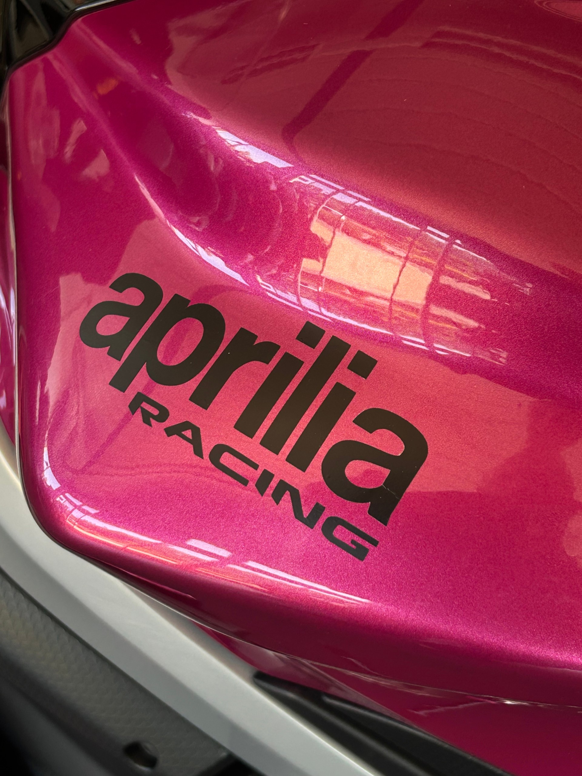 APRILIA RS 660 E5+ (35kW/77kW) EVO Red Violet-image-9