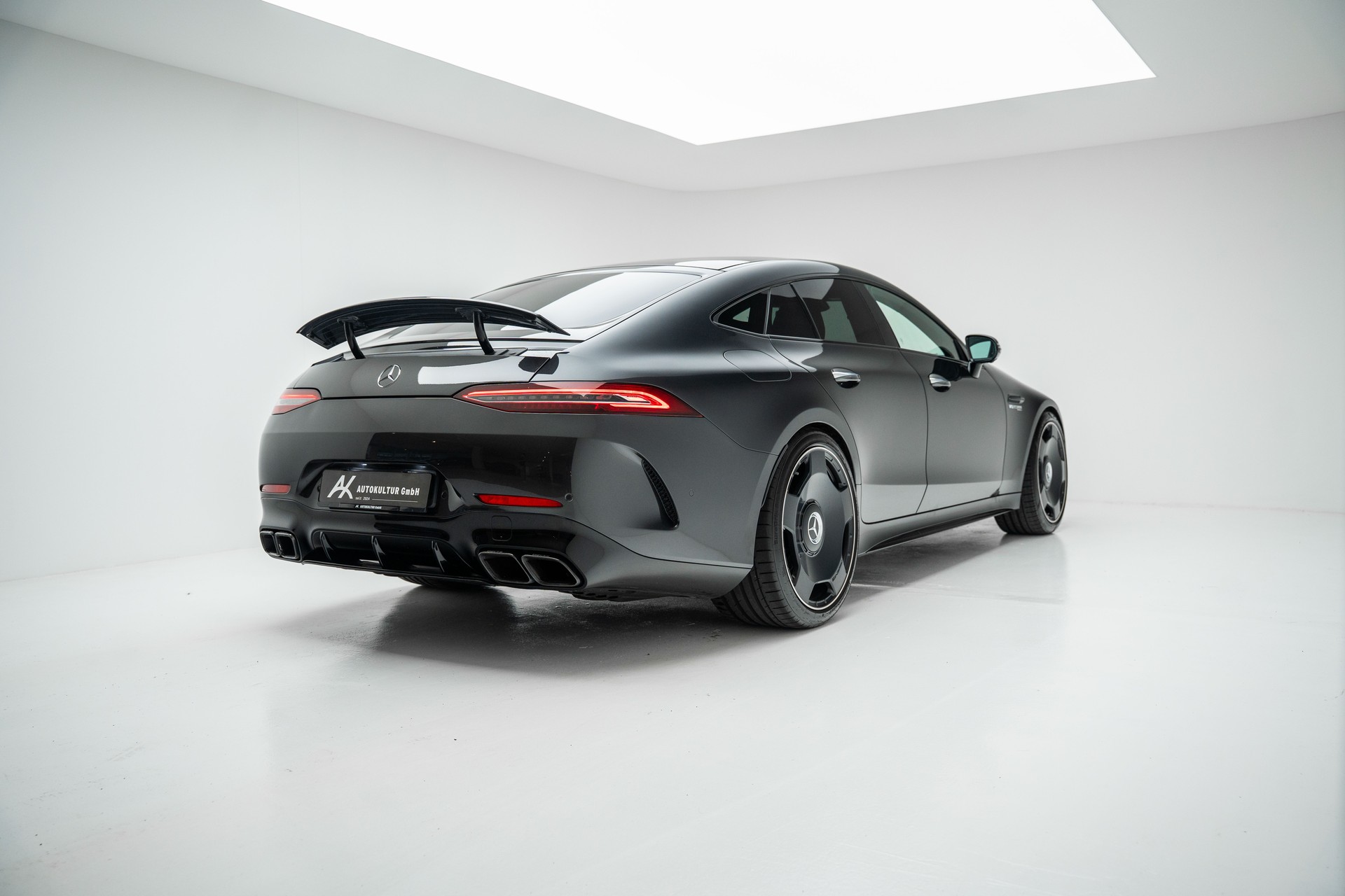 MERCEDES-BENZ AMG GT 4 63 4Matic+ Speedshift MCT-image-11