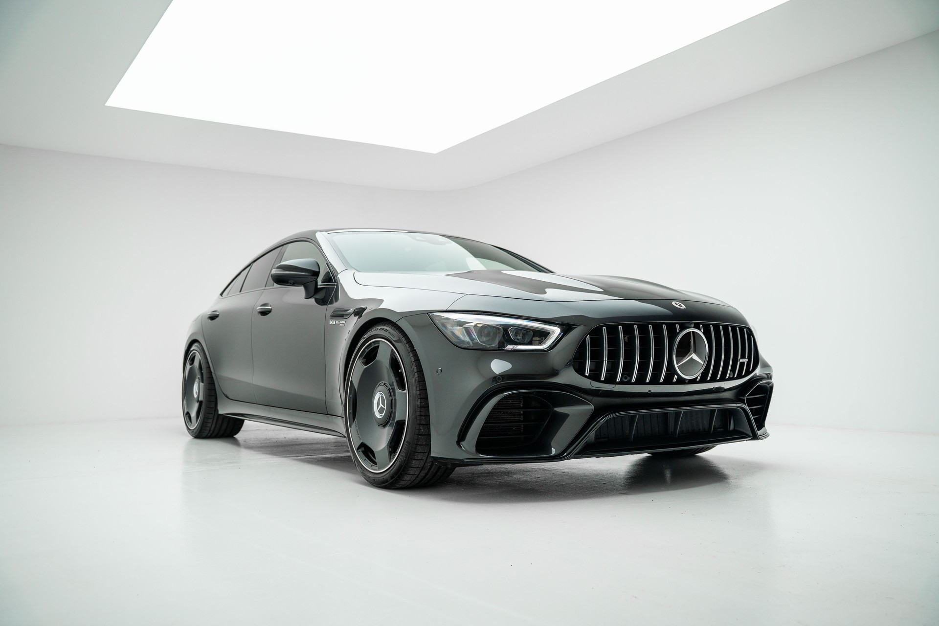 MERCEDES-BENZ AMG GT 4 63 4Matic+ Speedshift MCT-showroom-element-3