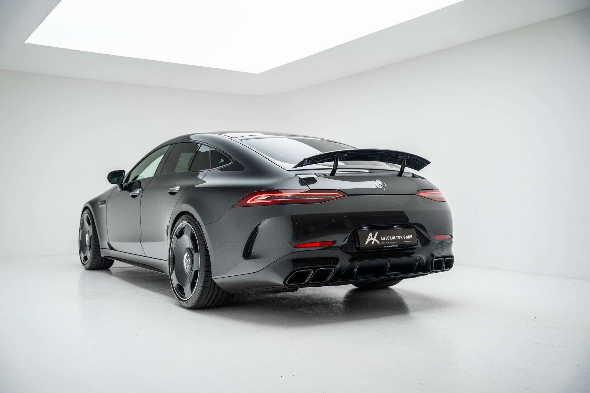MERCEDES-BENZ AMG GT 4 63 4Matic+ Speedshift MCT-image-16