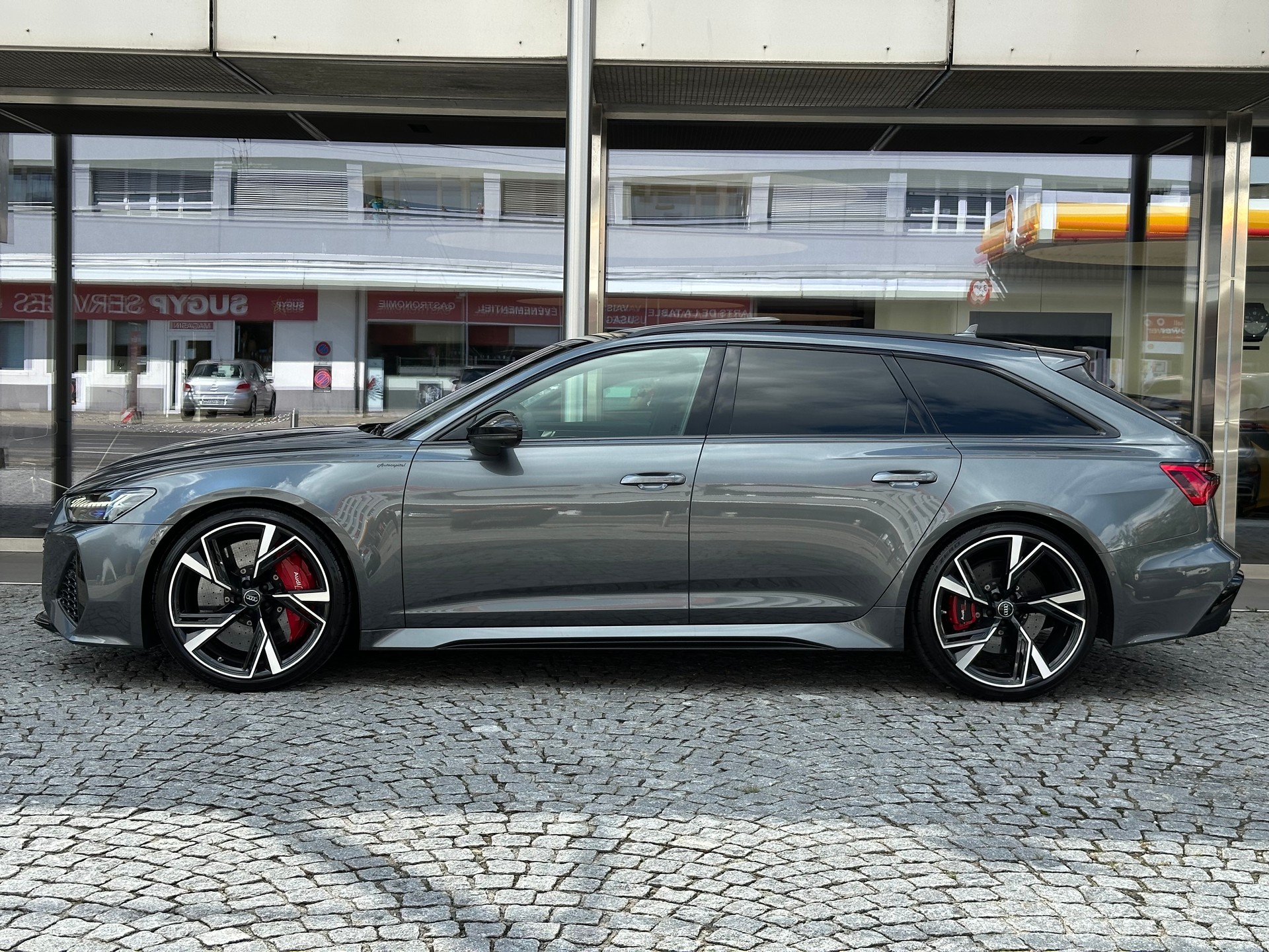 AUDI RS6 Avant 4.0 TFSI V8 qu-image-2