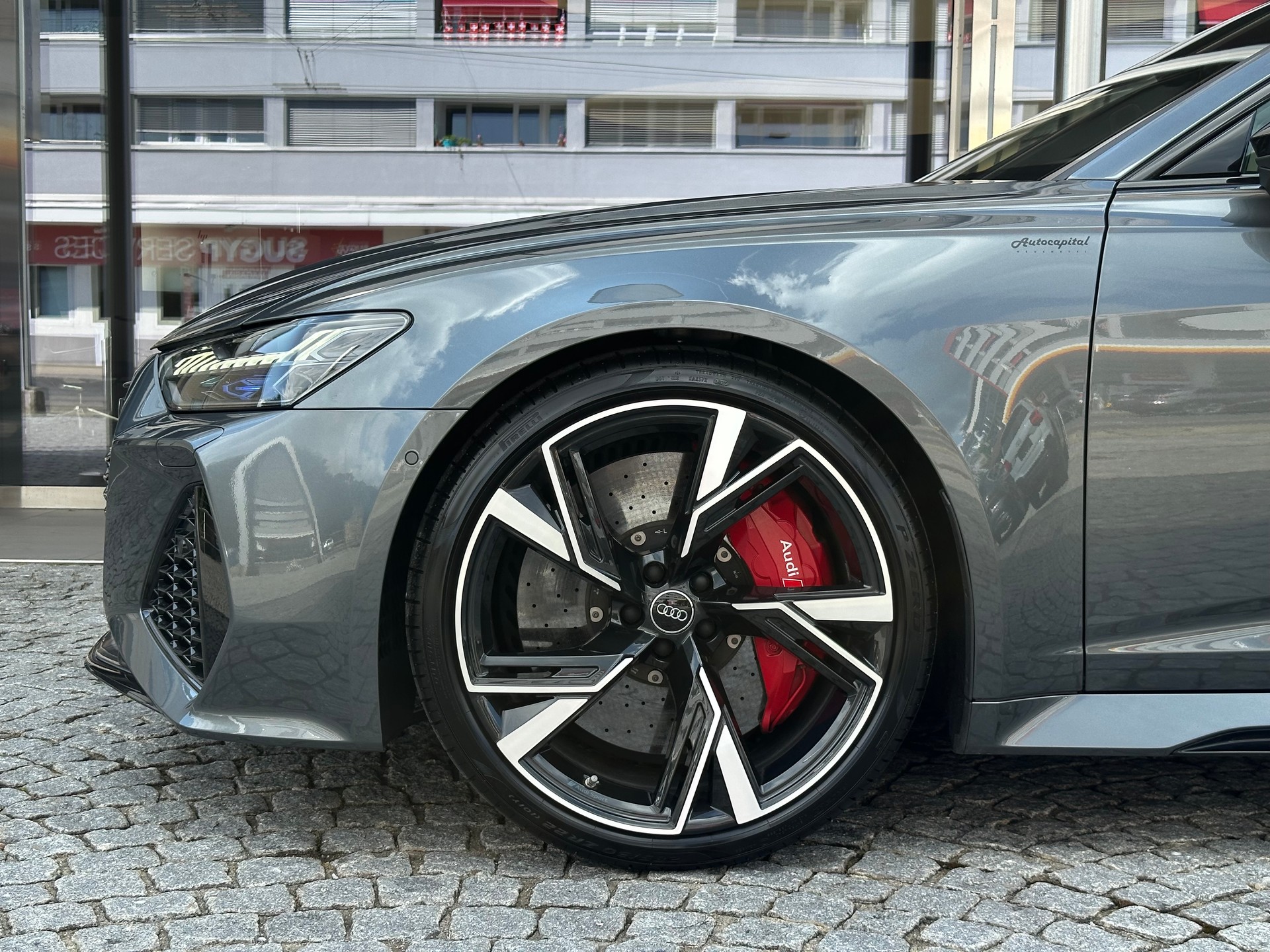 AUDI RS6 Avant 4.0 TFSI V8 qu-image-5