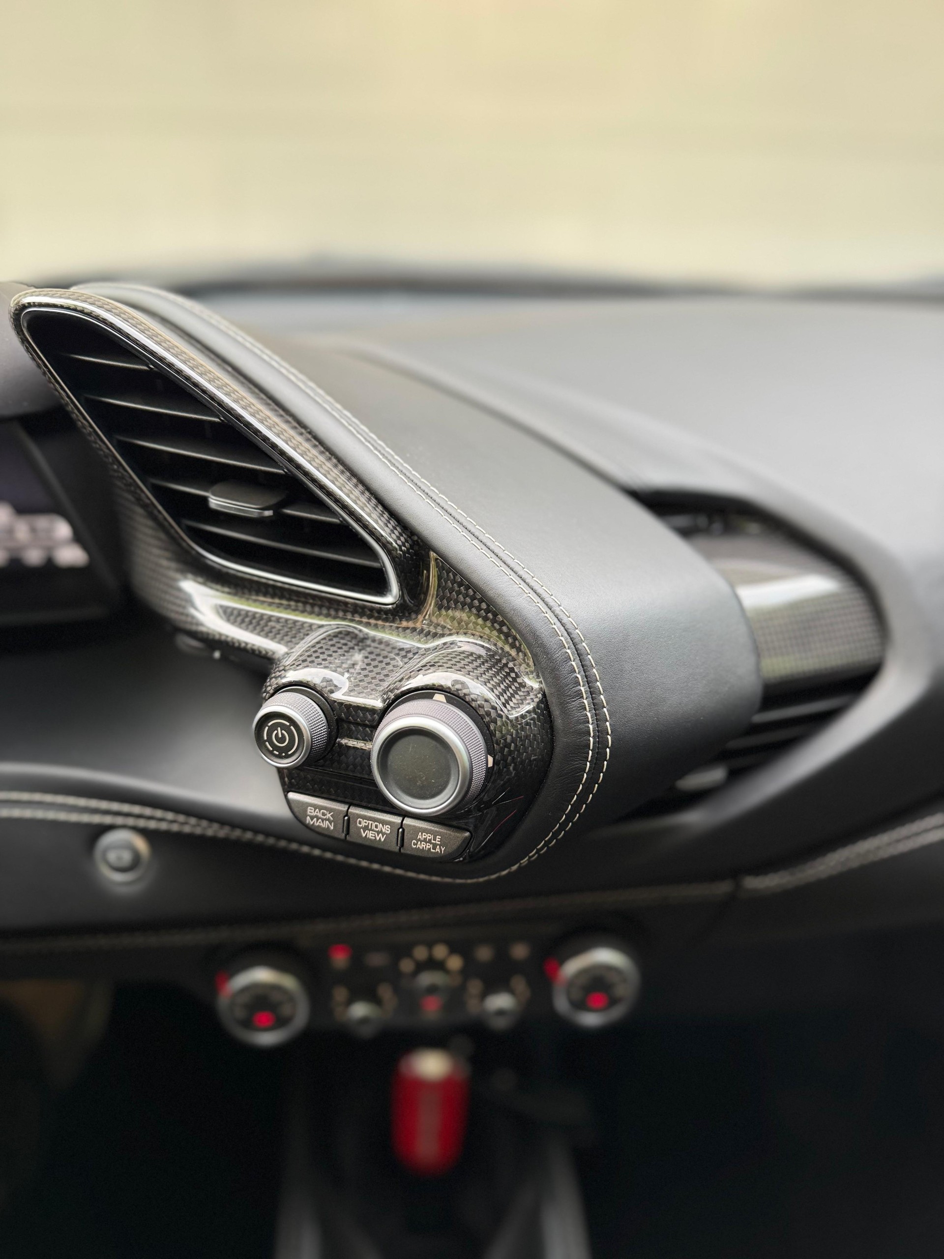 FERRARI 488 Spider 3.9 V8-image-22