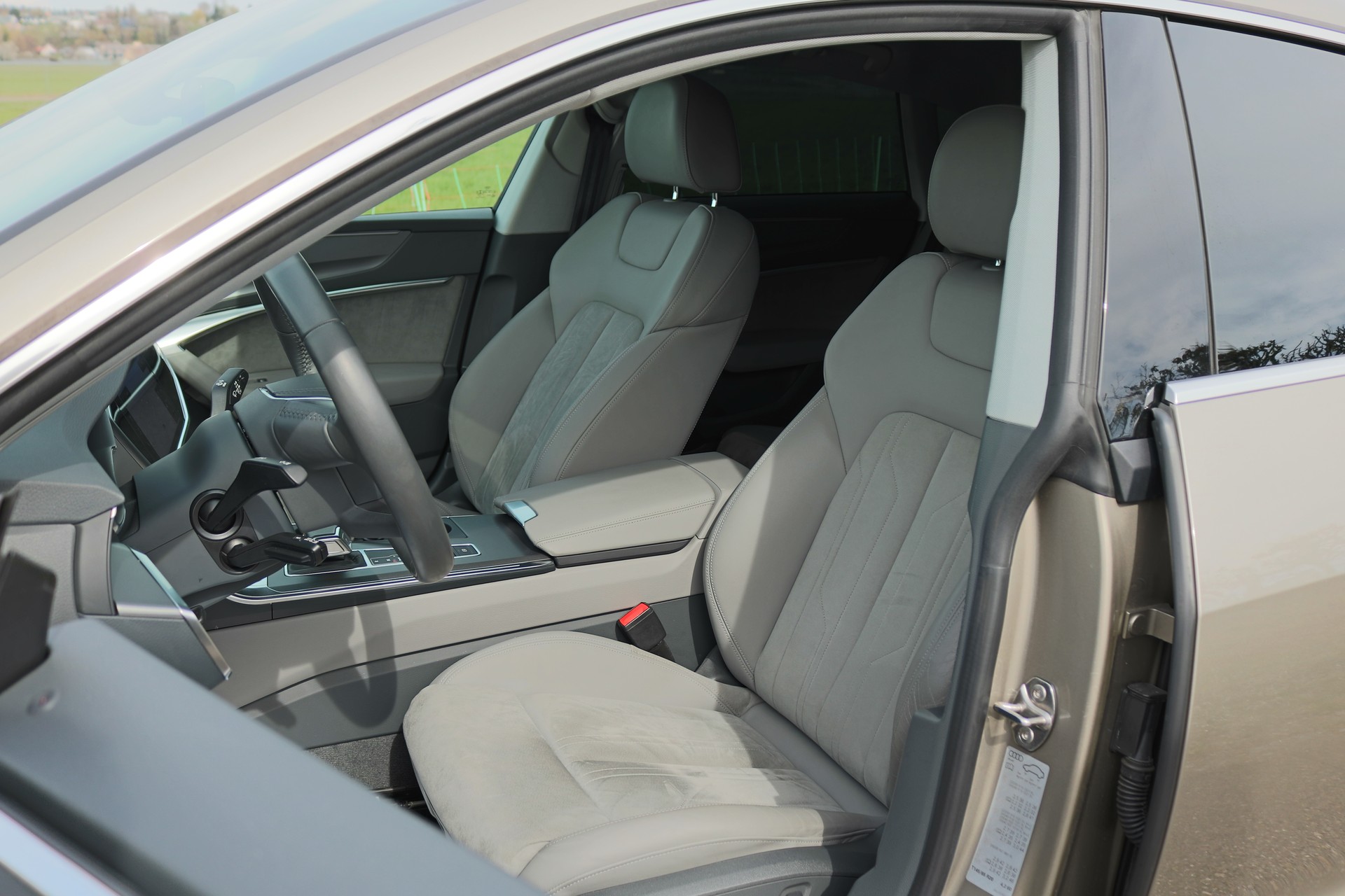 AUDI A7 Sportback 55 TFSI quattro S-tronic-image-8