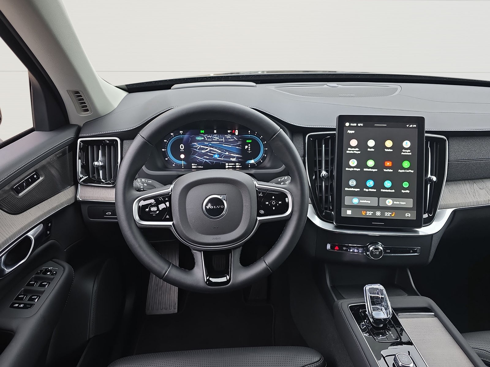VOLVO XC90 2.0 T8 TE Plus Dark eAWD-image-9