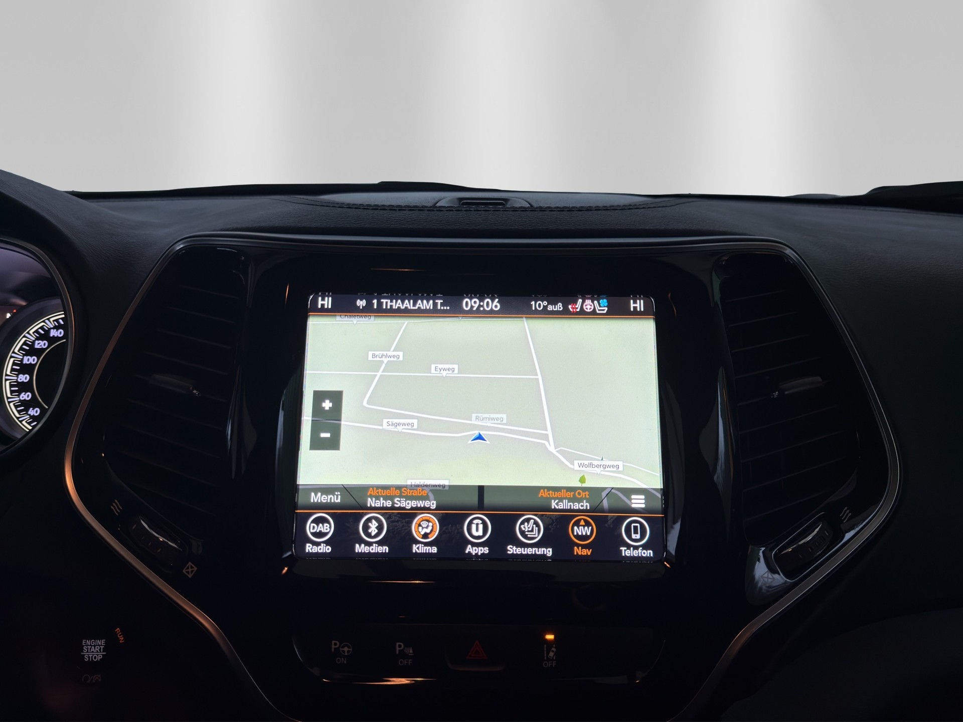 JEEP Cherokee 2.2MJ Limited AWD Drive I 9ATX-image-12