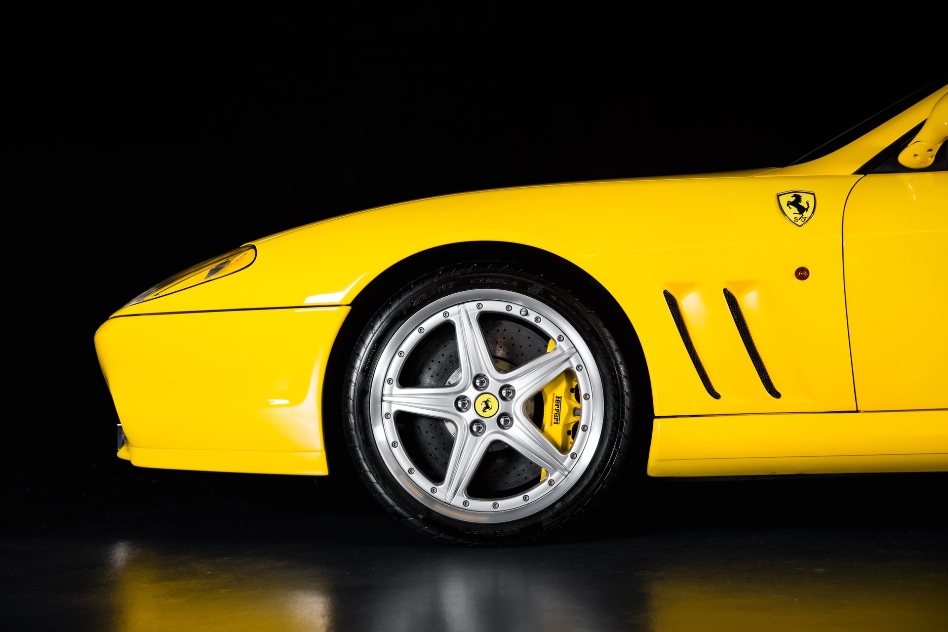 FERRARI 575 Superamerica-image-4