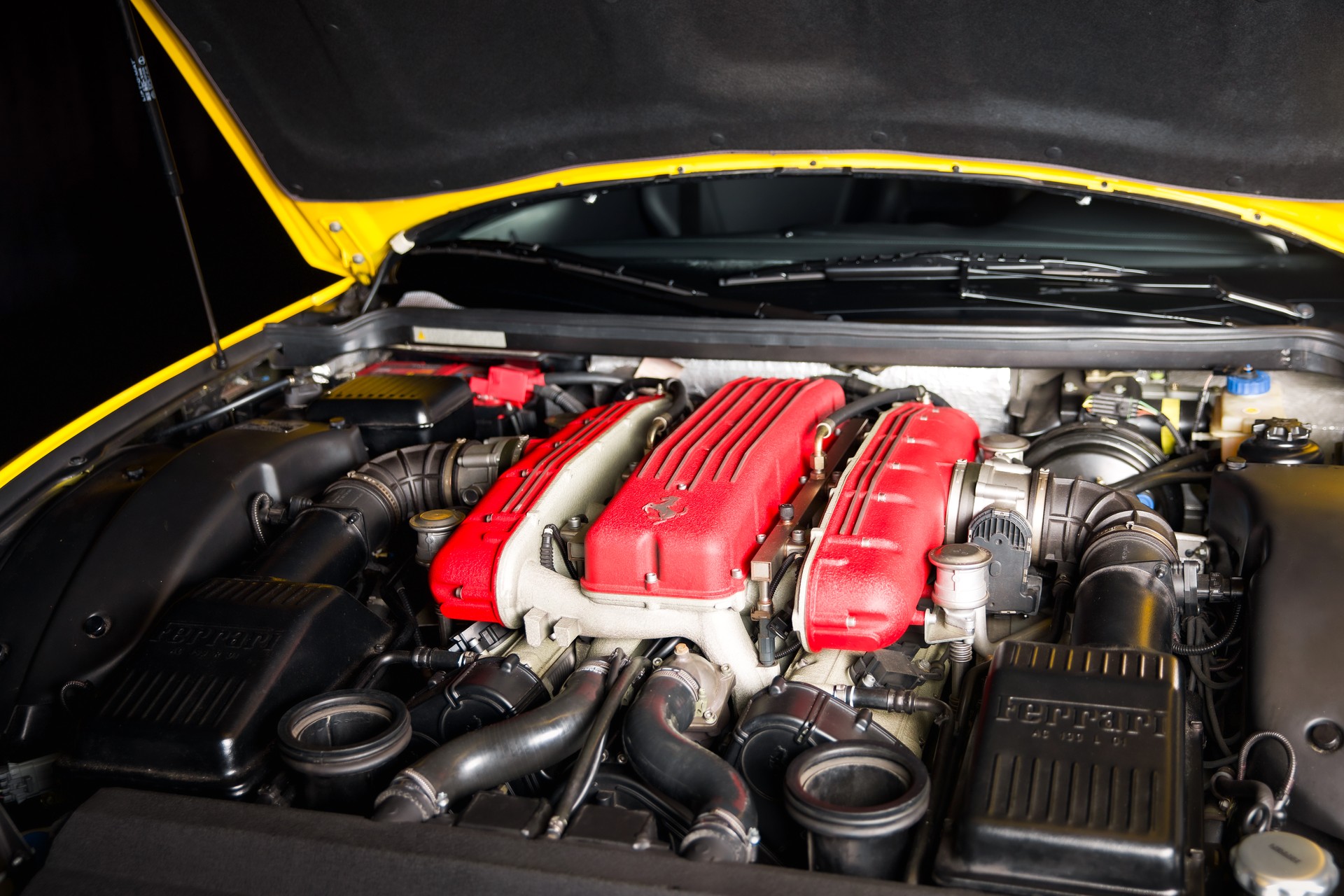FERRARI 575 Superamerica-image-19