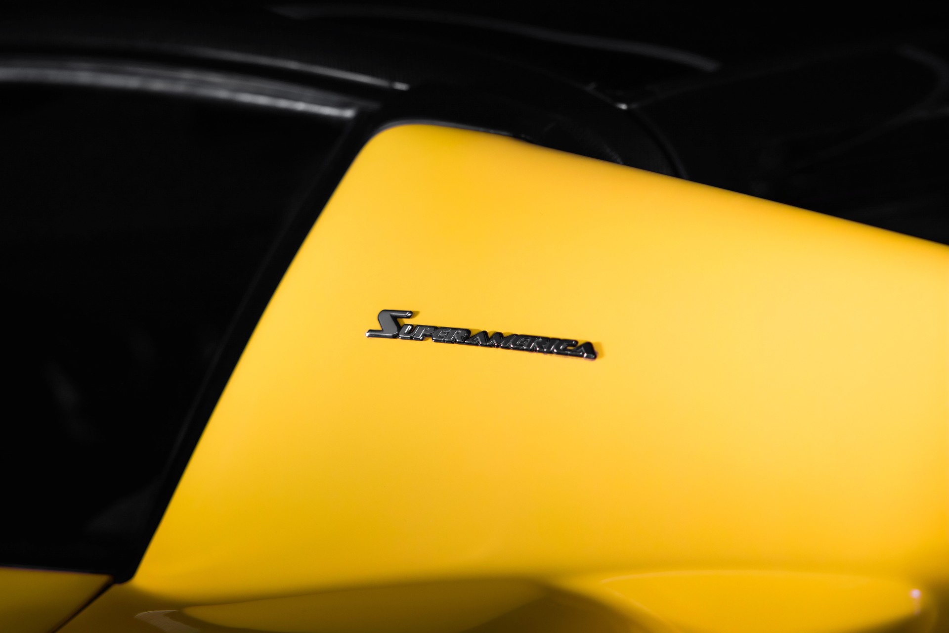 FERRARI 575 Superamerica-image-8