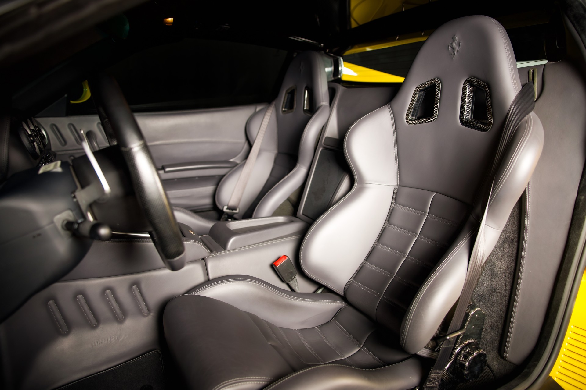FERRARI 575 Superamerica-image-15