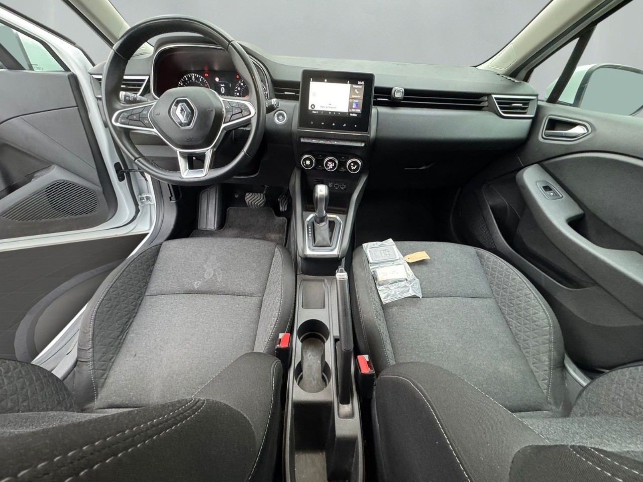 RENAULT Clio 1.0 Zen CVT-image-12