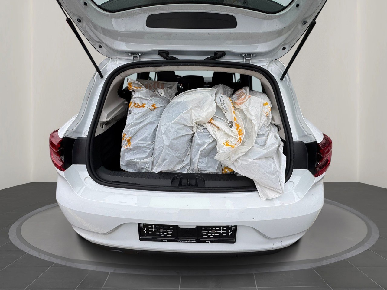RENAULT Clio 1.0 Zen CVT-image-5