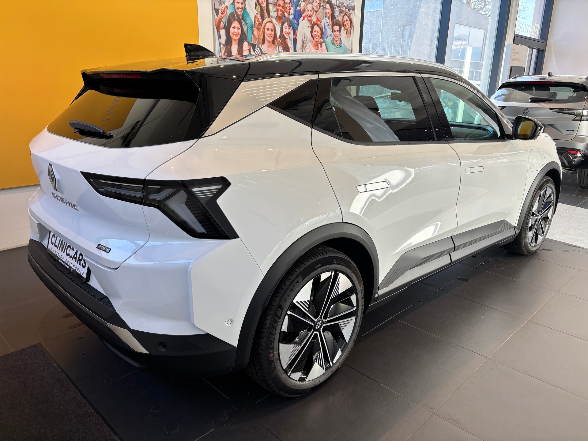 RENAULT Scénic E-Tech Long Range Techno-image-4
