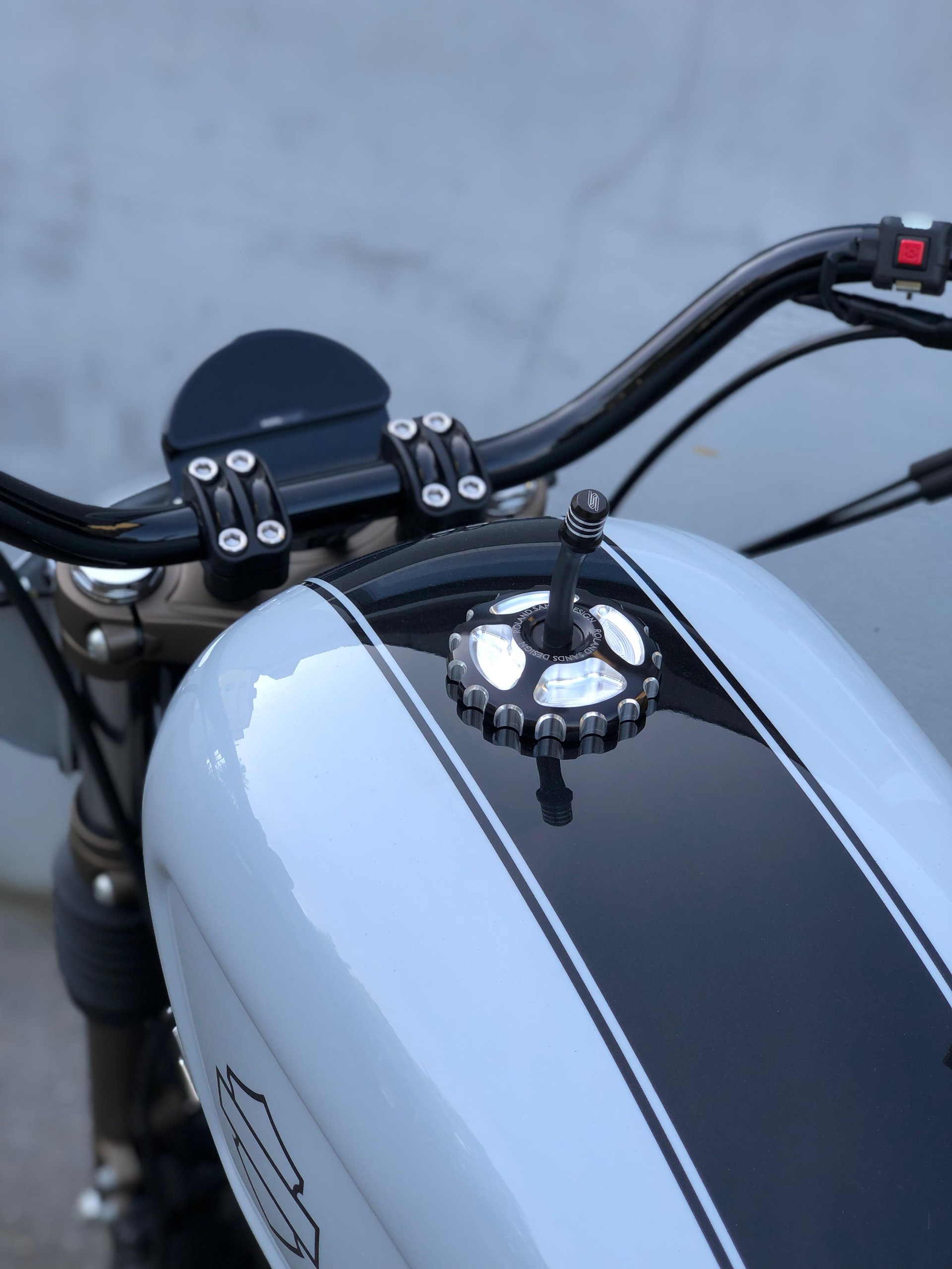 HARLEY-DAVIDSON XL 1200 L Sportster Low Injection-image-4