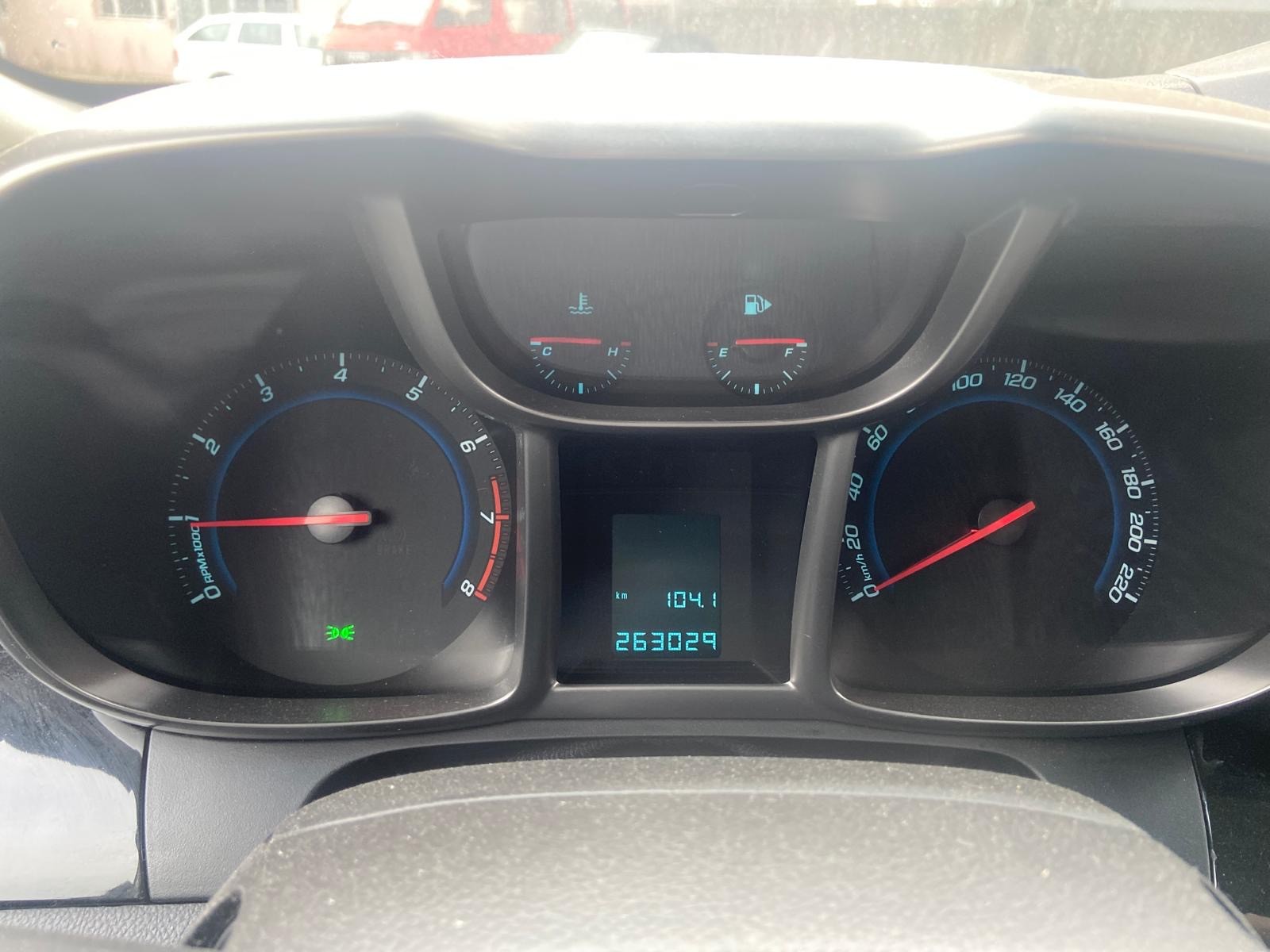 CHEVROLET Chevrolet Orlando-image-13