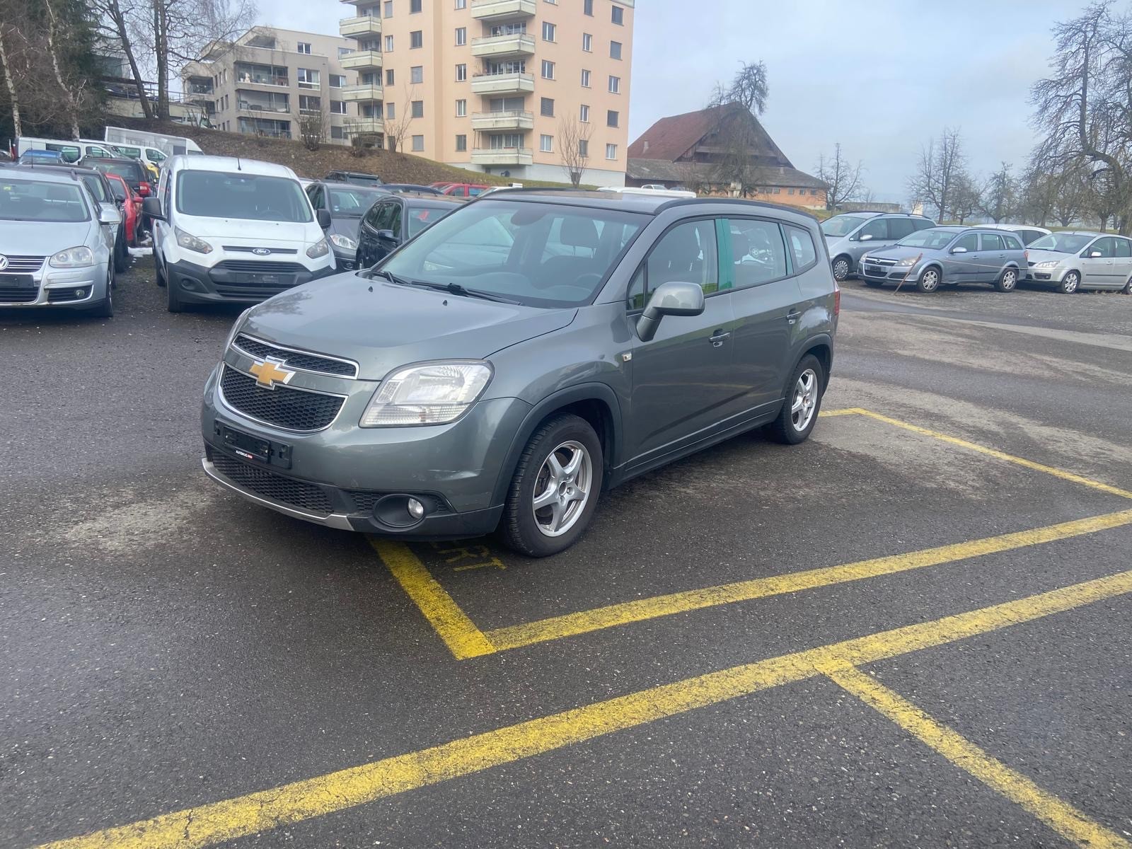 CHEVROLET Chevrolet Orlando-image-1