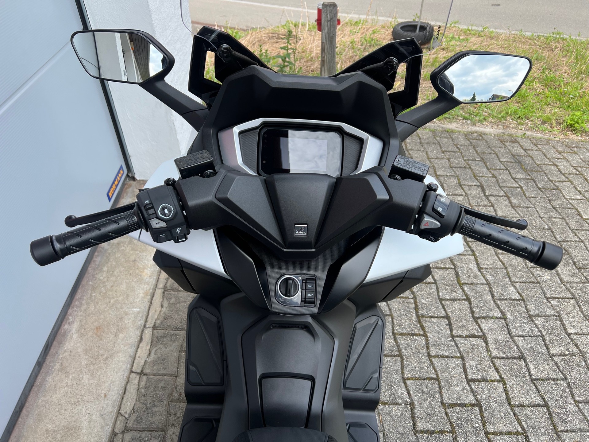HONDA Nss 125 Forza Smart TopBox-showroom-element-2