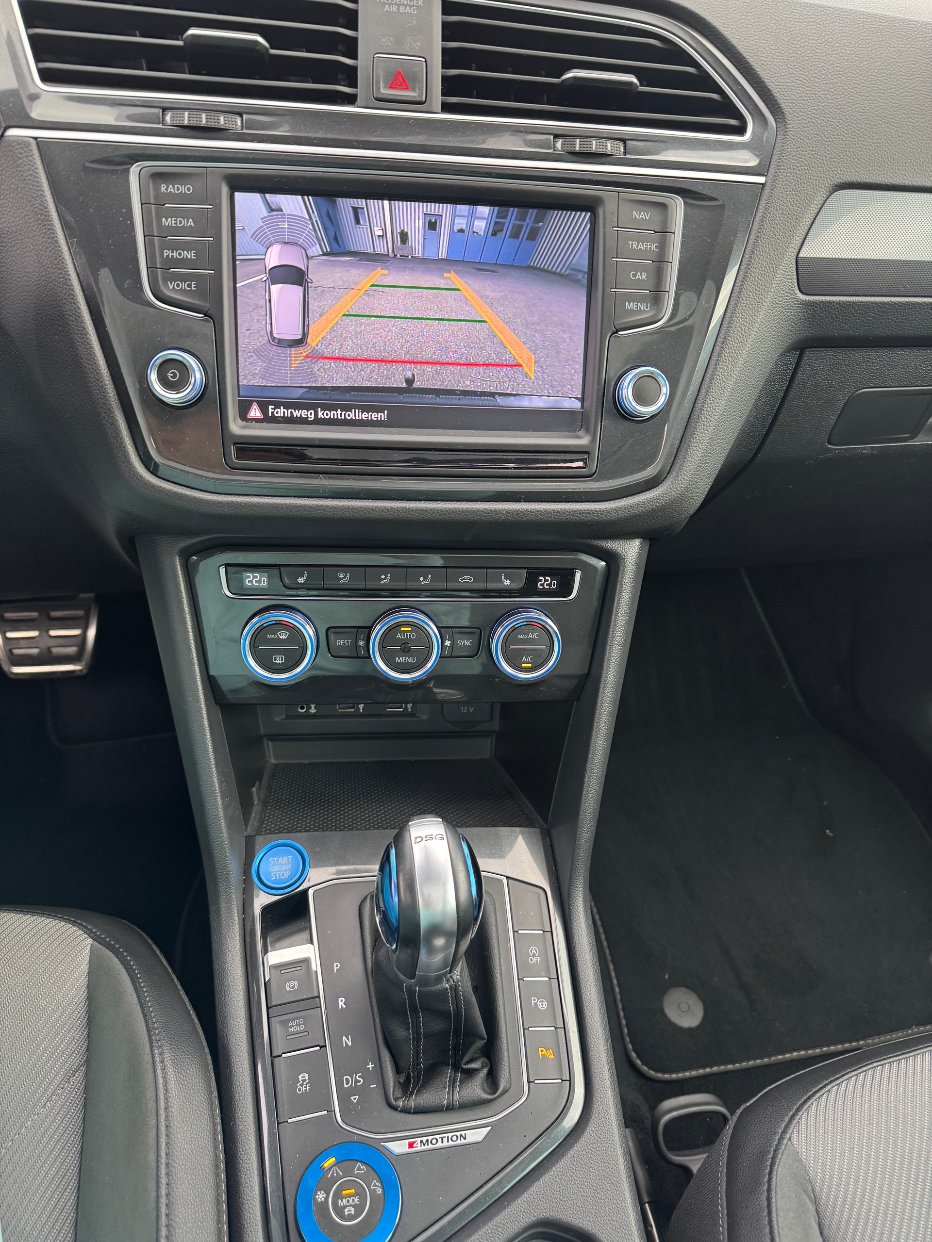 VW Tiguan 2.0TSI Highline 4Motion DSG R-line-image-10