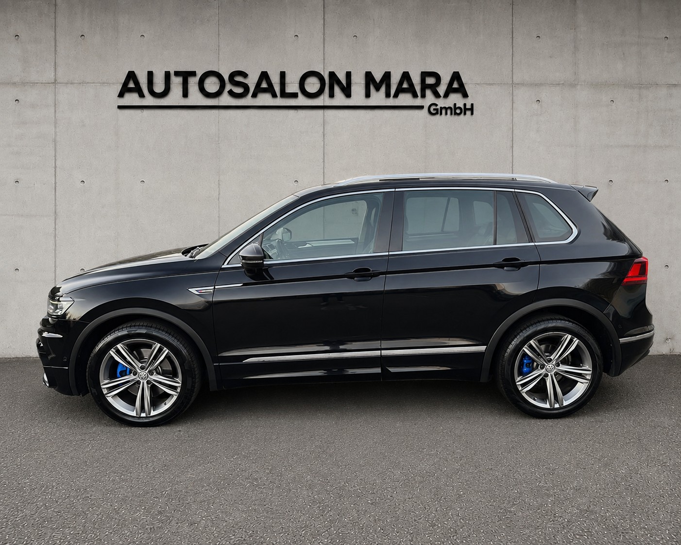 VW Tiguan 2.0TSI Highline 4Motion DSG R-line-image-1