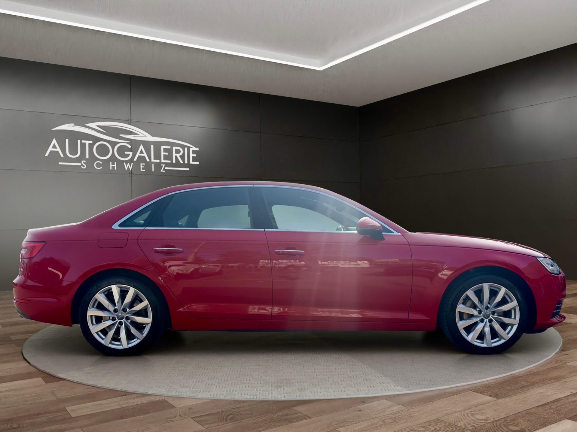 AUDI A4 Limousine 2.0 TFSI Design quattro S-tronic | AHK | Matrix LED | MMI Navigation | 18" & 17 " |-image-6