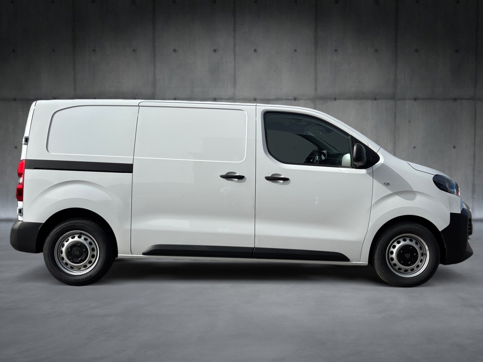 PEUGEOT Expert 2.2 BlueHDi 150 S&S Standard EAT8-showroom-element-2