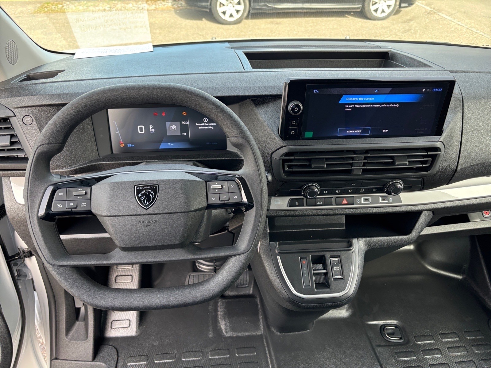 PEUGEOT Expert 2.2 BlueHDi 150 S&S Standard EAT8-image-10