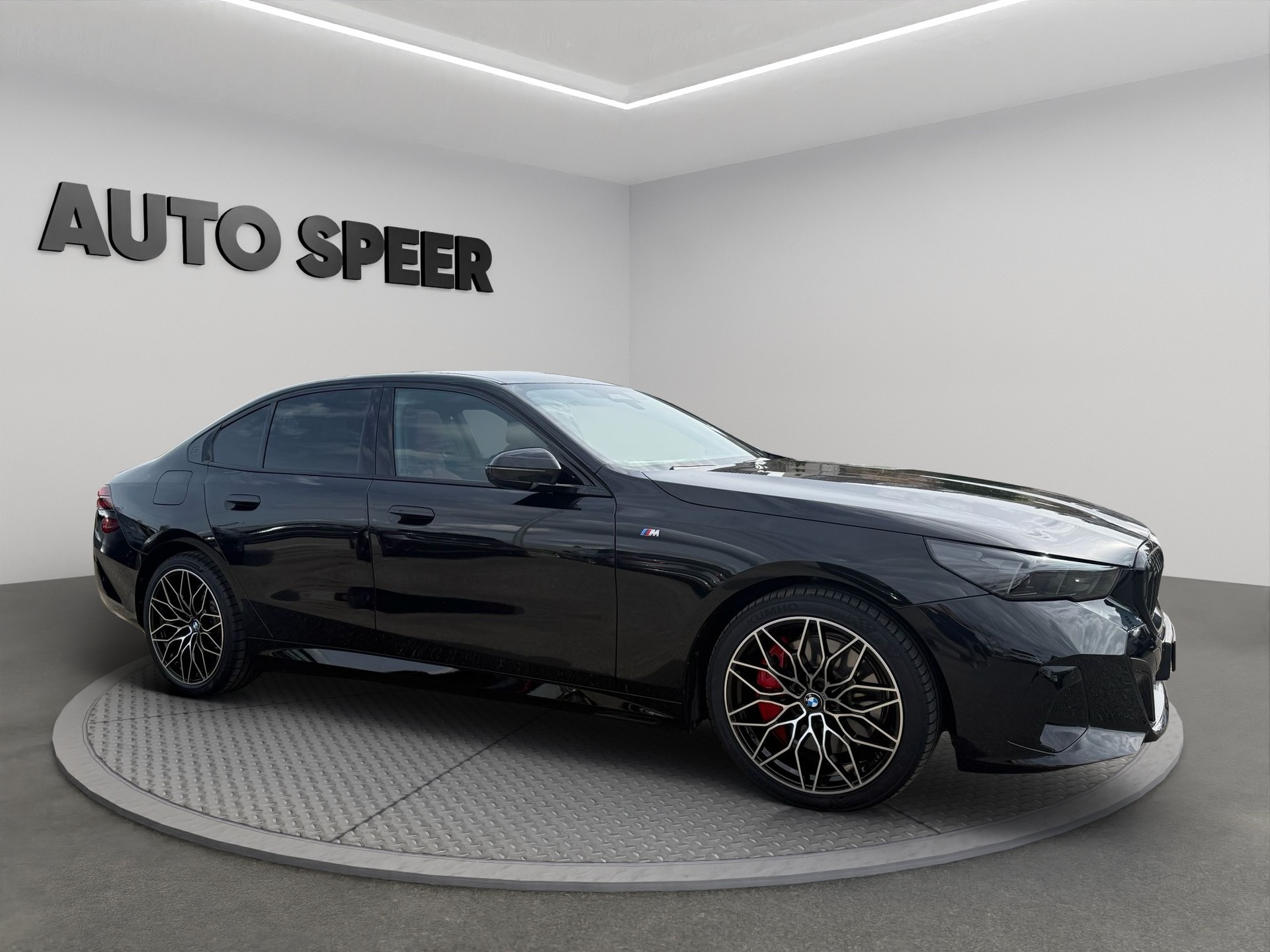 BMW BMW 550e xDrive M Sport Pro | Panorama | B&W | Laser | CH | 1. Hand-showroom-element-2
