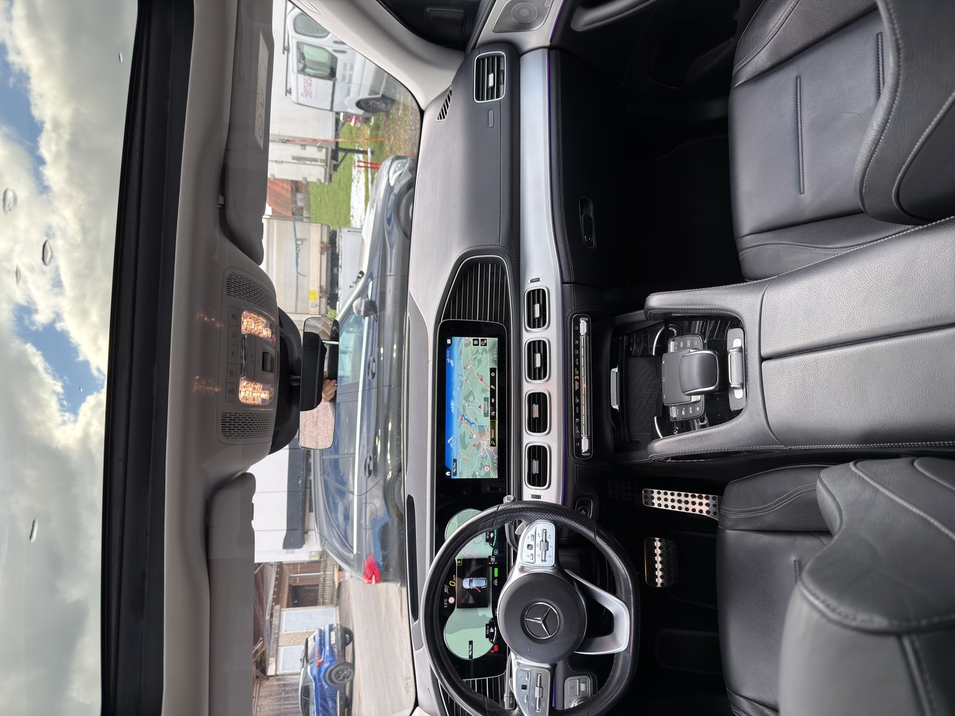 MERCEDES-BENZ GLE 350 e 4Matic AMG Line 9G-Tronic-image-8