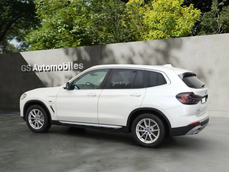 BMW X3 xDrive 30e-image-2