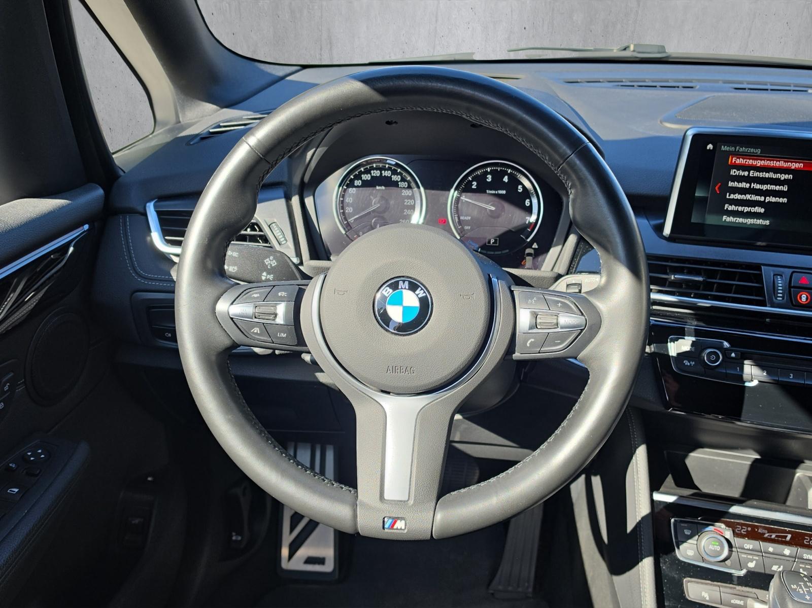 BMW 225xe iPerformance Active Tourer Steptronic M Sport-image-10