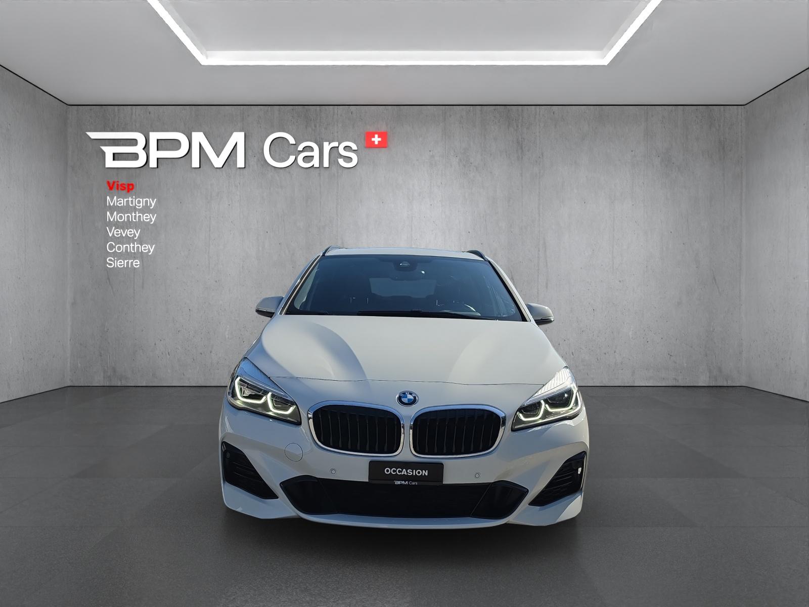 BMW 225xe iPerformance Active Tourer Steptronic M Sport-image-6