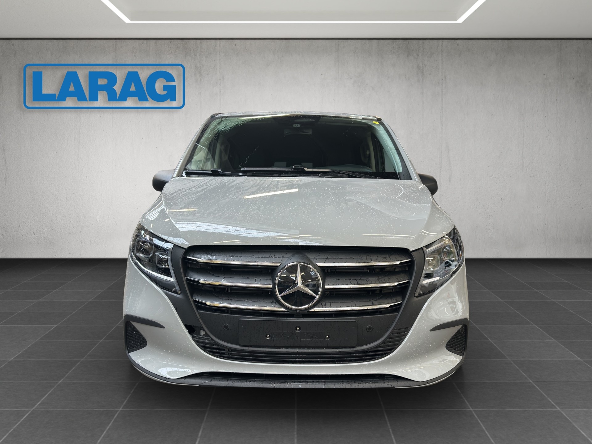 MERCEDES-BENZ Vito 116 CDI Lang Tourer 9G-Tronic 4M Select-image-1