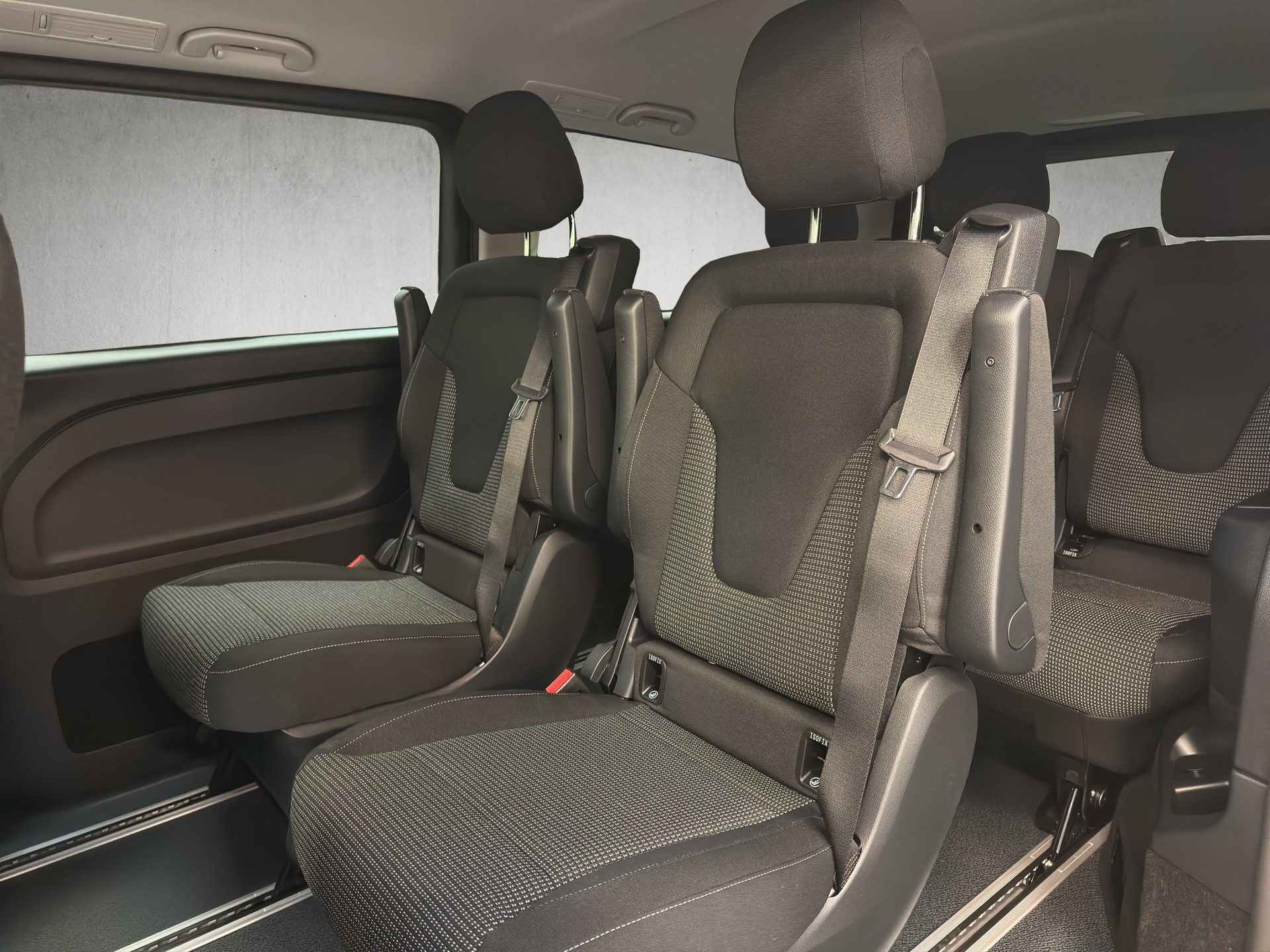 MERCEDES-BENZ Vito 116 CDI Lang Tourer 9G-Tronic 4M Select-image-7