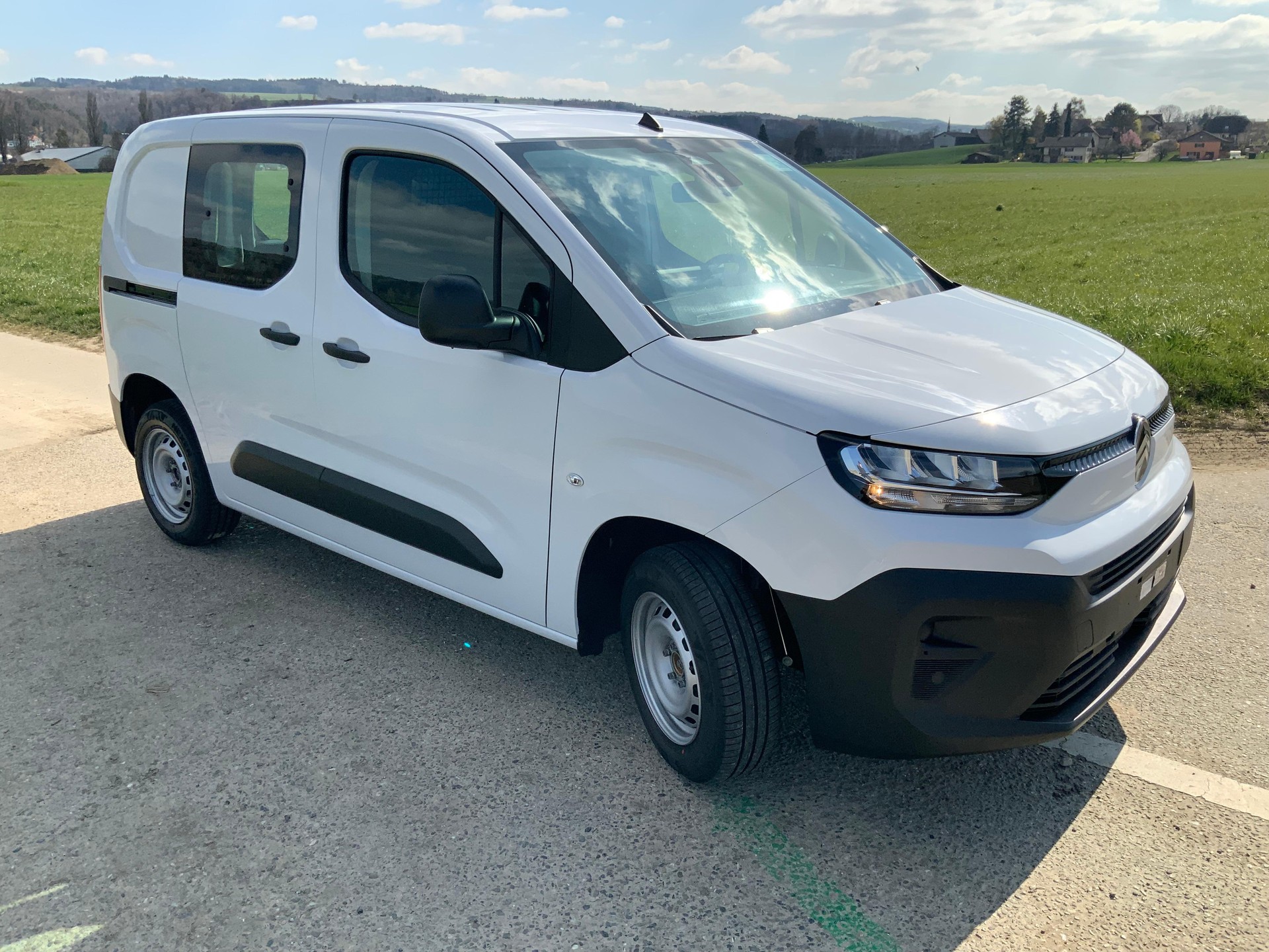 CITROEN Berlingo M 1.2 PureTech 110 First S/S-showroom-element-2