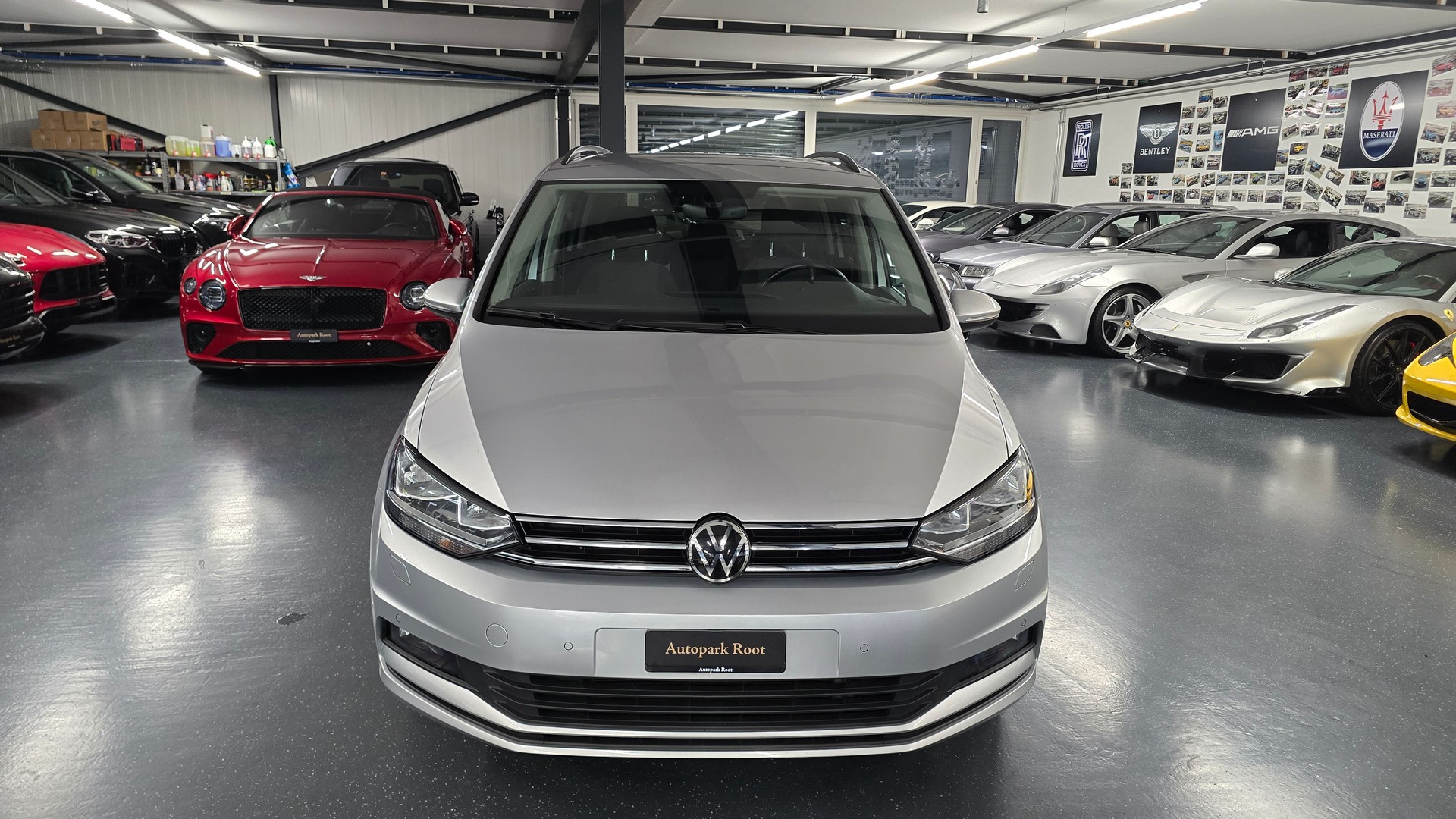 VW Touran 2.0 TDI BlueMotion Technology Comfortline DSG-image-4